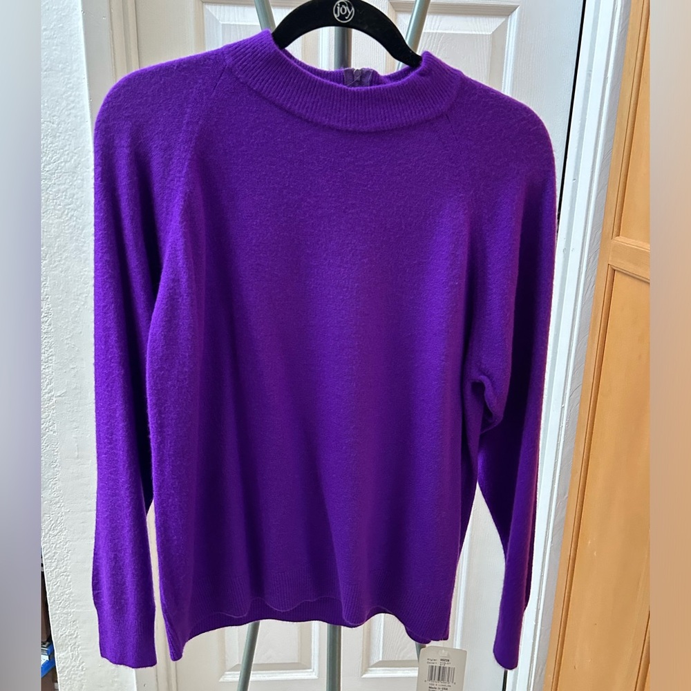 NWT Purple Lightweight Sweater
